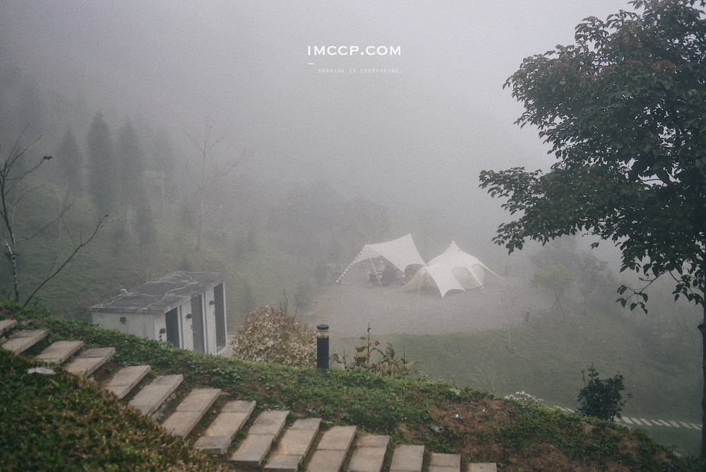 美好的露營初體驗！新竹尖石雷沙達岜斯露營區。雲霧森林感+文青風格衛浴