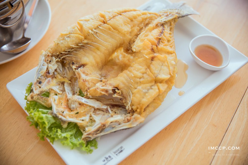 曼谷新商場The Market Bangkok美食餐廳推薦：Laem Charoen Seafood 藍嘉隆泰式海鮮餐廳